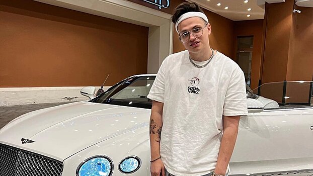 Бустера навсегда забанили на Twitch — причина абсурдно смешная