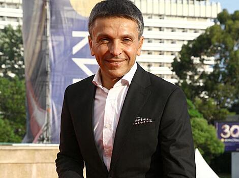 50-летний Леонид Барац впервые стал дедушкой