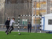 Спортивный район. Жители Южного Бутова привели в порядок новый дворовый стадион