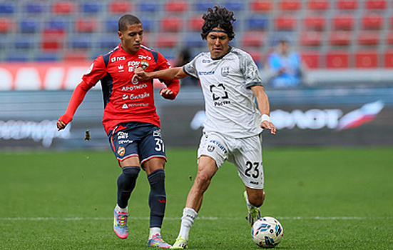 Бевеев попросил 12 билетов на матчи сборной России для близких из Калмыкии