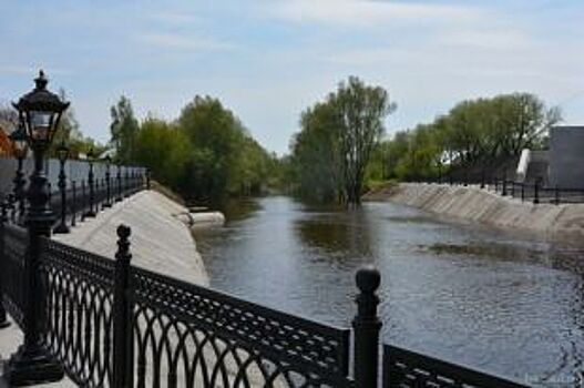 Завершено благоустройство прогулочной зоны под мостом через Барнаулку