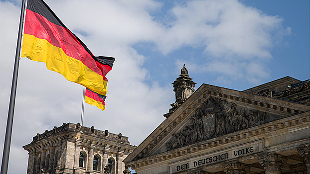 2de4f9b42be5577041de9cd86b93c9f5?img-format=auto&img-1-resize=height:350,fit:max&img-2-filter=sharpen