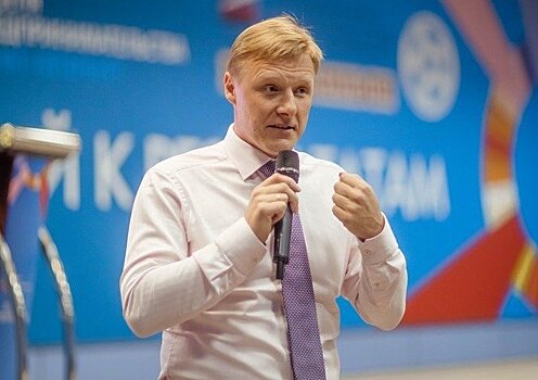 Муниципальные депутаты Петербурга обвинили ЛДПР в дискредитации выборов губернатора