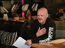 Любовные интриги и новый персонаж: репортаж со съемок сериала «Фитнес»