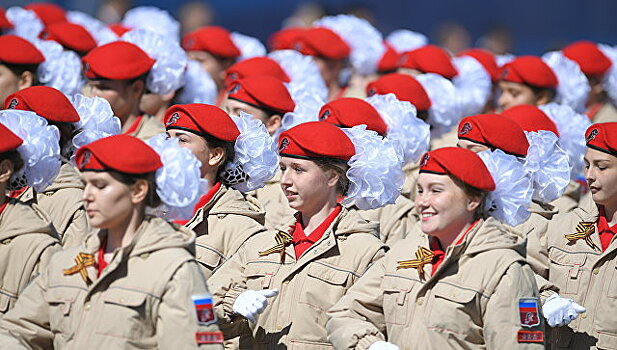 Численность участников движения "Юнармия" уже превысила 230 тысяч человек