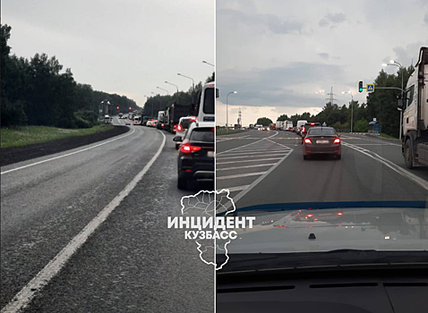 Соцсети: многокилометровая пробка образовалась на кузбасской трассе из-за разрушенного асфальта