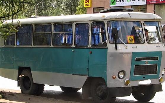 Курянину грозит до пяти лет за ржавый автобус