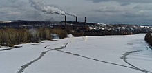 Специалисты взорвали лед на реке Кондома в Кузбассе