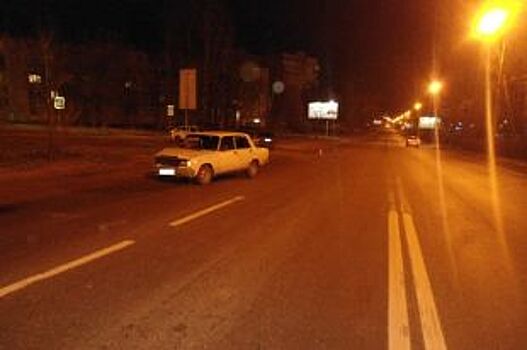 Ночью на улице Калинина столкнулись две легковушки: пострадал один человек