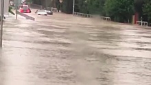 Дорога «поплыла»: из-за дождей прервано движение по трассе Джубга - Сочи