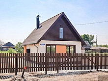 Сотрудники "Россети Урал" из Сосьвы получили ключи от нового дома