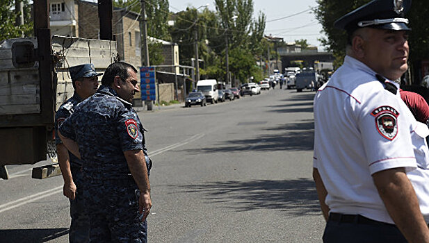 В ЮВО назвали предварительную причину убийства российского военного в Гюмри