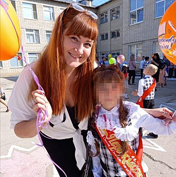 Следователи ищут свидетелей гибели учителя года, ее дочери и майора полиции
