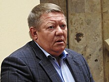 Общественник о саратовской политике: Николай Васильевич на людях хвалит Валерия Васильевича, а тайно норовит побольнее ударить