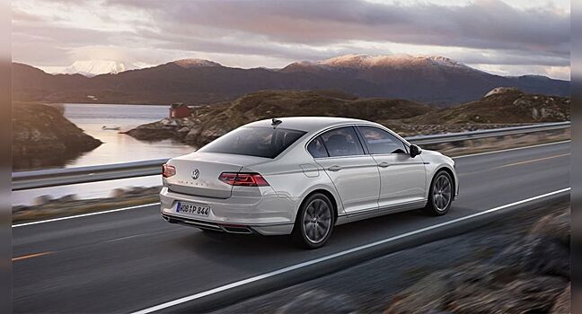 В мае в Беларуси стартуют продажи обновленного Volkswagen Passat B8