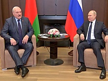 Путин: экономика РФ достойно выдерживает удар, невзирая на санкции