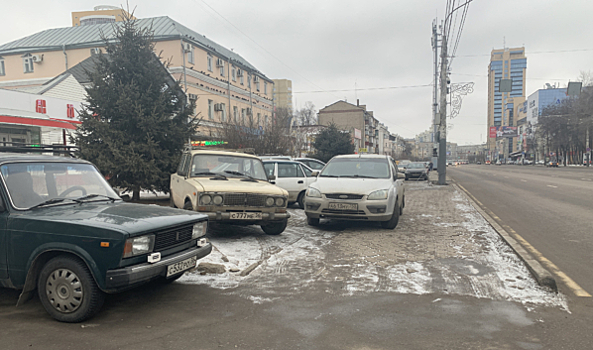 В Воронеже тысячи водителей получат штрафы за неоплату парковки