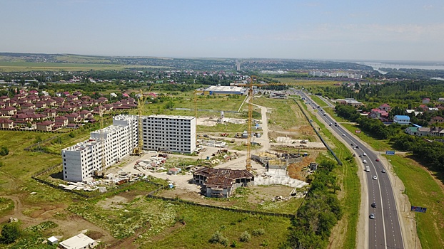 Чиновники назвали сроки введения в эксплуатацию проблемного дома