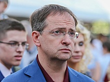 Мединский рассказал о боях на собачьих упряжках в Гренландии