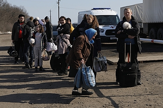 Большинству украинских беженцев запретили выезжать из страны без загранпаспорта