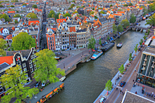 Улицы кишат людьми: что творят туристы в Амстердаме