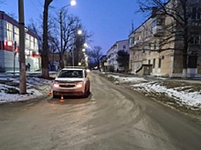 Перебегал дорогу в неположенном месте: в Новочеркасске мальчик попал под колеса иномарки