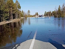 Ситуация на подтопленной дороге в Надымском районе стабилизировалась