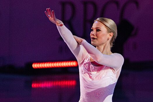 Евгения Тарасова и Фёдор Климов отмечают первую годовщину свадьбы