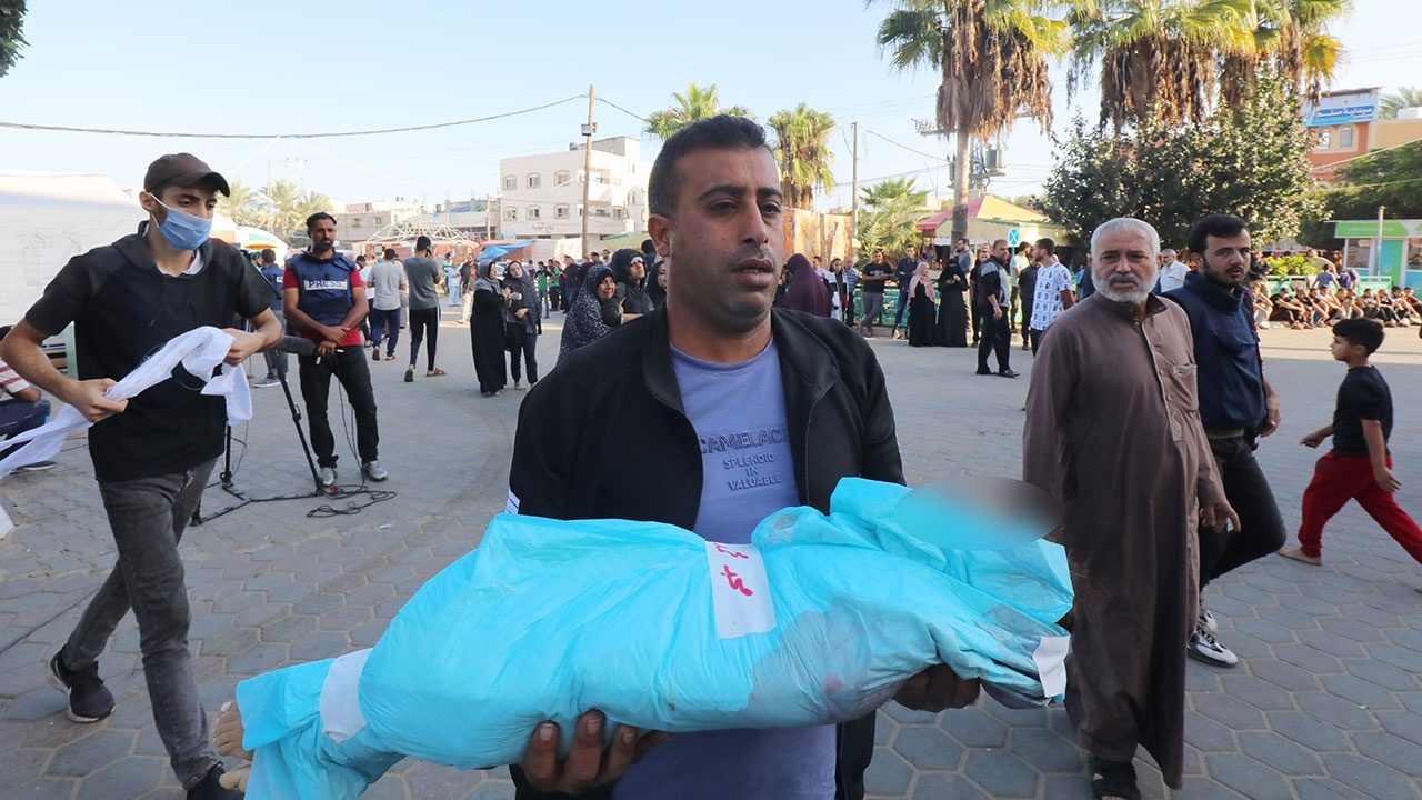 В секторе Газа после временного перемирия за один день погибли 178 человек
