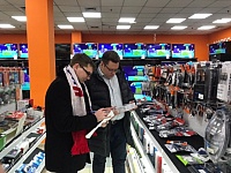 Зеленоградская «Молодая Гвардия» провела мониторинг магазинов электроники в округе