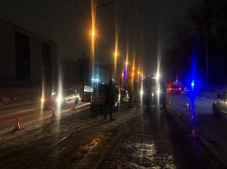 Четверо взрослых новосибирцев и ребёнок пострадали в ДТП 8 марта