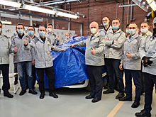 Главе АвтоВАЗа показали новую модель Lada
