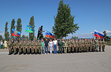 Юрий Шалабаев встретился с участниками международной смены лагеря «Хочу стать десантниками»