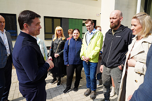 Андрей Воробьев проверил строительство комплексной поликлиники в Люберцах
