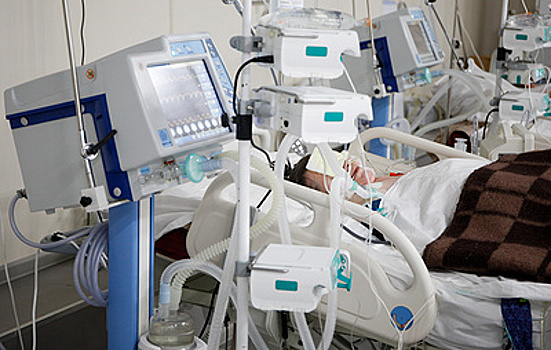 Академик Гинцбург считает вероятным появление более заразного, чем «омикрон», штамма коронавируса