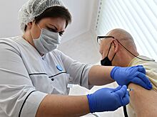 Программу поощрения прошедших вакцинацию от COVID-19 продлили