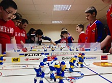 Юные спортсмены Котельников примут участие в международном турнире по настольному хоккею