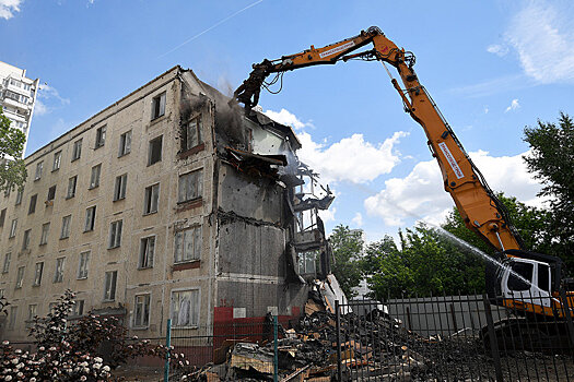 Хуснуллин: новая программа позволит расселить из аварийного жилья около 1 млн россиян