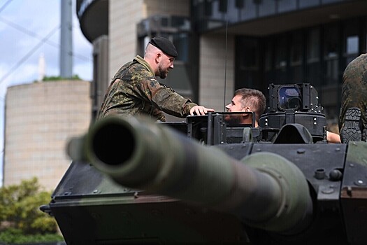 НАТО рвется в противовоздушный бой: эксперт оценил идею беспилотной зоны над Украиной