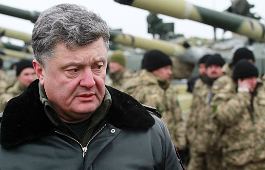Порошенко лично возглавит операцию в Донбассе