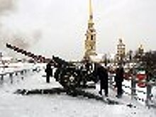 Торжественный полуденный выстрел произвели в Санкт-Петербурге в честь 25-й годовщины со Дня образования специальных подразделений УИС по конвоированию