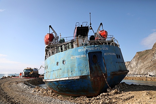 Суд в Краснодаре не стал приостанавливать дело по танкеру "Волгонефть-239"