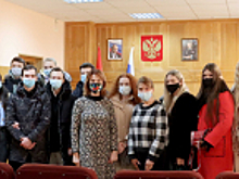 В Иванове в рамках акции «Студенческий десант» студенты ивановских вузов узнали о службе в Госавтоинспекции