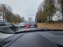 Кострома встала в огромную пробку у моста с утра пораньше