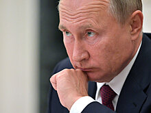 Кремль объяснил, почему Путин не прививается от COVID-19