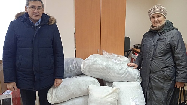 Жители Беляевского района передали бойцам на СВО подушки, одеяла и другие необходимые вещи
