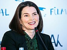 Джулия Ормонд рассказала о русских мужчинах и русском кино