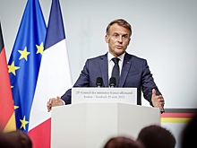 Макрон назвал поставки российской нефти «второстепенной проблемой»