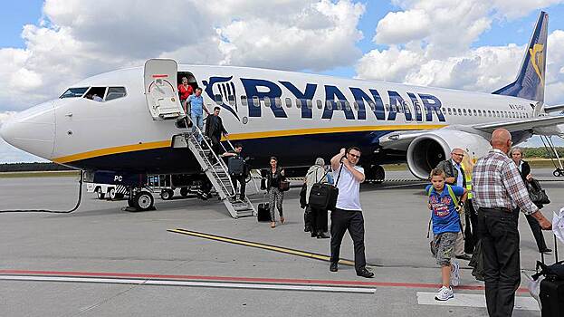 Ryanair запретит диспетчерам бастовать