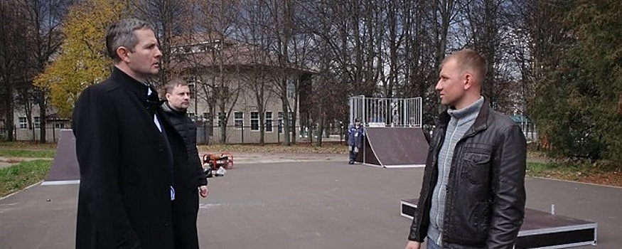 В Пущино началась установка элементов скейт‑парка в Зеленой зоне